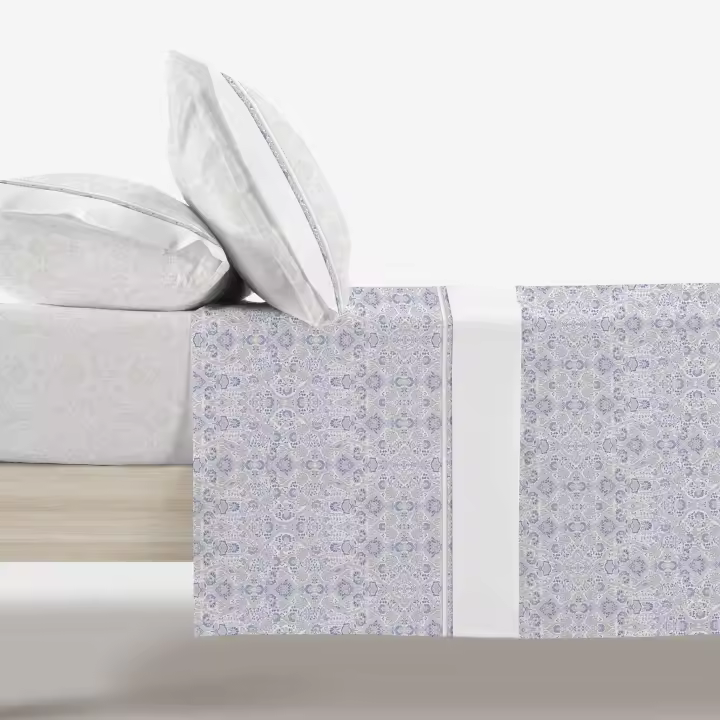 Manterol - Juego de sábanas algodón estampado abaya con doble vivo cosido. Calidad 100% Algodón. Incluye bajera ajustable, encimera y fundas de almohada. Sábana de verano con diseño moderno. - 1