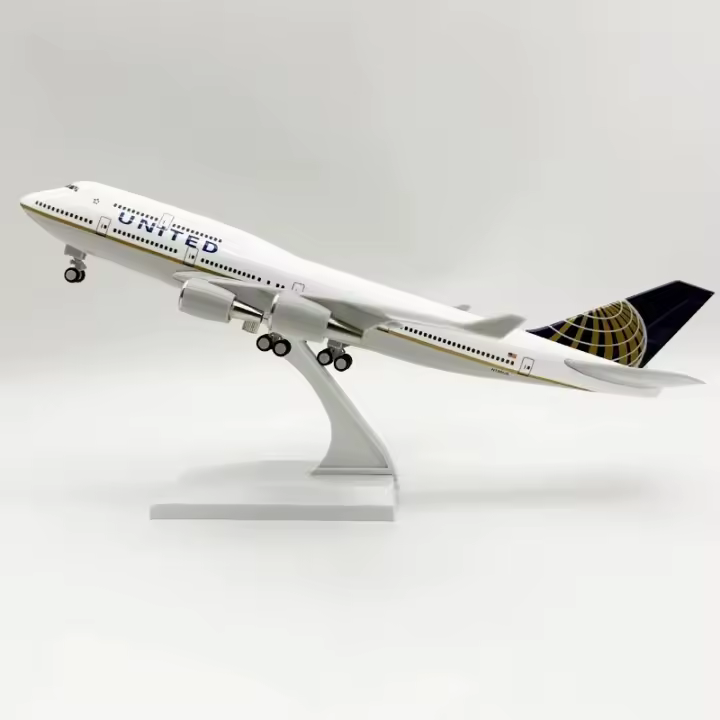Modelo De Avión Miniatura United Airlines B747 30CM Escala 1:240 Con Base Y Ruedas Regalos De Avión Para Coleccionistas Y Decoración Del Hogar - 1
