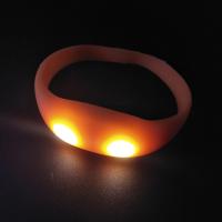 Pulsera LED Flashing 10pcs Luz Brillante Control De Voz Activada Por Música LED Pulsera Glow En La Oscuridad Para Fiestas - details 9
