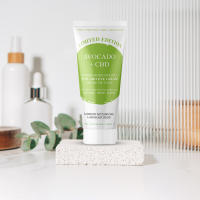 London Botanical Laboratories Crema de ojos hidratante de 8 horas de aguacate + CBD de edición limitada 20 ml - details 1