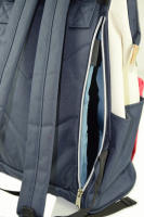 Mochila Pequeña de Turismo Unik – Impermeable, Ligera, 600D Poliéster, con Botelleros y Bolsillo Frontal – Ideal para Viajes, Escuela y Uso Diario - details 0