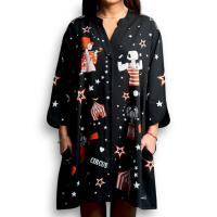 Vestido Reina de la Pista de Anabel Lee. Corte oversize, escote de pico, cuello mao, manga francesa, estampado circo. - details 2