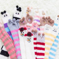 Medias Altas De Invierno Para Mujer Con Estampado De Animales De Dibujos Animados Terciopelo Coral De Felpa Grueso Medias Altas a La Rodilla Con Rayas - details 20