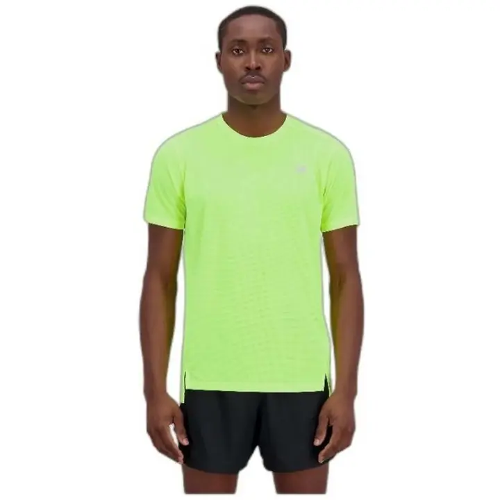 Camiseta de Manga Corta New Balance Accel Singlet para hombre en color verde - 1
