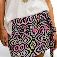 Falda pareo con estampado étnico en tejido crepé con cierre ajustable Mad Influence - details 5