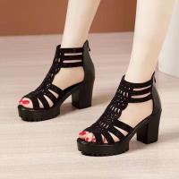 Sandalias Romanas Vacías Para Mujer Verano 2024 Con Tacón Alto Y Plataforma Casual Abiertas Tipo Pescador Estilo Clásico Medio Tacón PU Cómodo - details 2