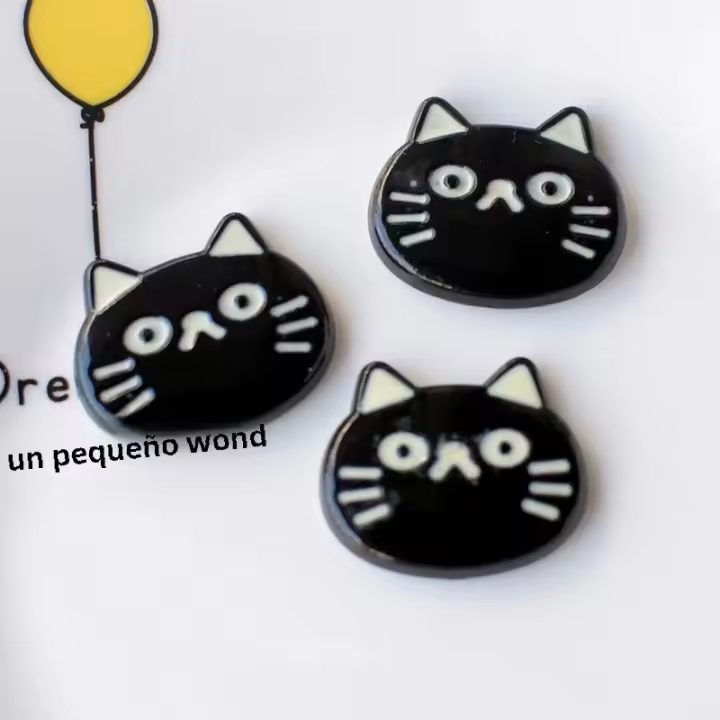 10Pcs Pequeños Peces Y Gatos De Dibujos Animados Adornos Planos Para Joyería Y Accesorios De Lazos Envío Gratis - 1