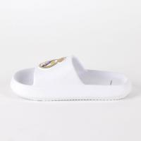 CHANCLAS REAL MADRID CON ESCUDO EN RELIEVE - CERDÁ LIFE'S LITTLE MOMENTS Tallas del 28 al 45 - details 2