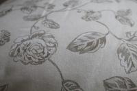 🌸 Colcha Edredón con Cojín Mommata | Modelo Albir | Tejido Estilo Piqué | Diseño Floral Beige | Con Relleno Incluido | Fabricado en España 🛏️✨ - details 3