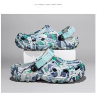 Nuevos Sandalias De Verano Para Hombres 2024 Zapatillas De Jardín Al Aire Libre Clogs Casual Moda Lujo Zapatos Cómodos Para El Hogar Tallas 40-47 - details 6