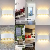 Aplique de pared Modern IP65 Impermeable 8W LED Apliques de Aluminio Lámpara de pared interior para Sala de estar Dormitorio Pasillo Escaleras Camino (Luz Blanca Cálida, carcasa Blanca) [Clase Energética A +] Aplique de pared exterior - details 3
