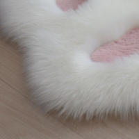 Alfombra De Plush Suave Con Patrón De Pata De Gato Rosa Para Sofá Mesa De Café Dormitorio Alfombra Antideslizante De Poliéster 100% - details 1