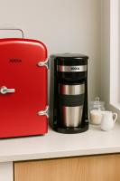 Cafetera de goteo individual Jocca con taza térmica de viaje 420 ml, filtro de malla reutilizable, apagado automático, interruptor ON/OFF con luz y termo de acero inoxidable apto para portavasos de coche. Ideal para café rápido y portátil. Potencia 750W - details 2