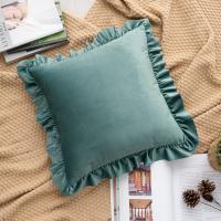 Funda de cojín con volantes para sofá, cojín de encaje de terciopelo holandés - details 15