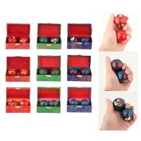 2Pcs Balones De Masaje Para Manos Con Caja De Almacenamiento Fitness Duraderos Juguete De Ejercicio Chino Para Niños Y Ancianos - details 2