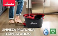 VILEDA Cubo Turbo Smart Set Cubo con pedal palo de 3 piezas y fregona de microfibras triangular o mas 1 extra de recambio, sistema de limpieza que incluye un cubo con pedal, fregona de microfibras triangular diseñada para alcanzar todas las esquinas. - details 1