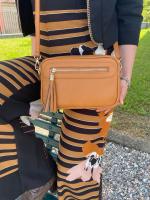 Bolso de HOMBRO mujer de cuero Genuino, bandoleras Mujer Corta, ajustable Y 2 bolsos con Cremallera, Italian artesania JOY (Cuero) - details 0