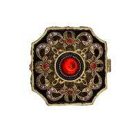 Cajita decorativa estilo vintage de metal con brillantes incrustados y motivos geométricos multicolor 6 x 6 cm aprox. con tapa con imán - diseño elegante - materiales de calidad robusta y exquisita mano de obra - ideal para decoración o regalo - details 0