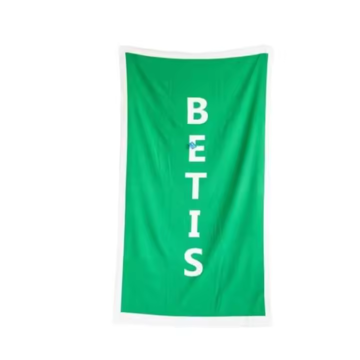 Toalla playa Betis  Plasticosur - Toalla microfibra verde con letra blanca, 100 x 180 cm - Ref: WEAY1721002D1 - 1