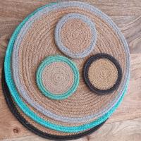 ANIMS - Conjunto de 4 manteles individuales y 4 posavasos de yute - Elegante y práctico juego de manteles y posavasos de yute para tu mesa - details 0