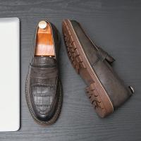 Nuevos Loafers Para Hombre En Cuero Patentado Con Patrón De Piedra Zapatos De Boda Y Casual Con Punta Redonda Cierre SLIP-ON - details 15