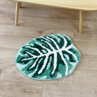 Alfombra De Piso De Hoja Tropical Monstera Irregular Tufted Para Sala De Estar Baño Hecha a Mano Alfombrilla De Baño Verde Monstera Fluffy Antideslizante Resistente Al Desvanecimiento Para Adultos - details 5