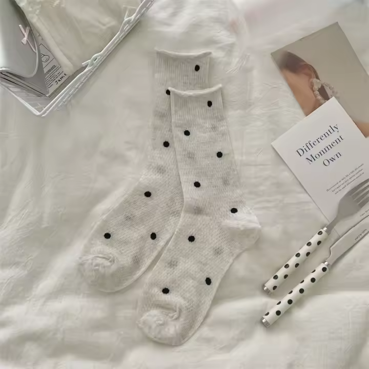 Calcetines Para Mujer Verano Primavera Malla Transpirable Diseño Espots Delgados Cómodos De Algodón Puro Con Borde Volcado - 1