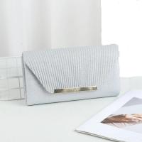 Bolso De Noche Elegante Y Moderno 2023 Para Novia Y Damas De Honor Cierre De Cadena Bolso De Mano Para Mujer Material Principal Poliéster Estilo Inglés - details 22
