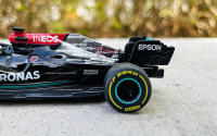 Modelo De Coche De F1 Bburago 1:43 Mercedes-AMG W12 44 Lewis Hamilton 77 Valtteri Bottas Simulación Metálica Juguete Super Para Coleccionistas - details 7
