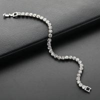 Pulsera Romana De Zinc Con Diseño De Corazón Y Cristales Zirconia Para Bodas Y Sensación De Moda Unisex - details 2