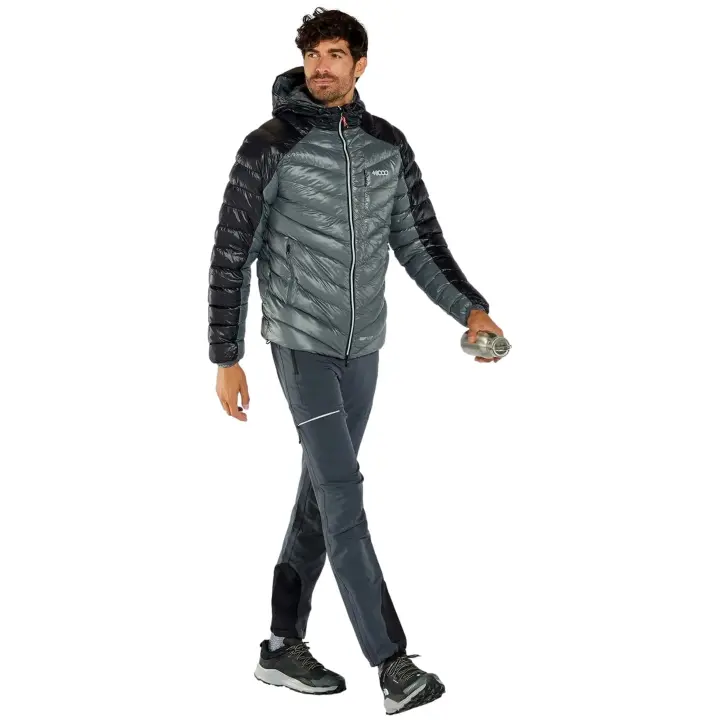 Textil Outdoor marca +8000 modelo Ap76084000 para hombre en color negro - 1
