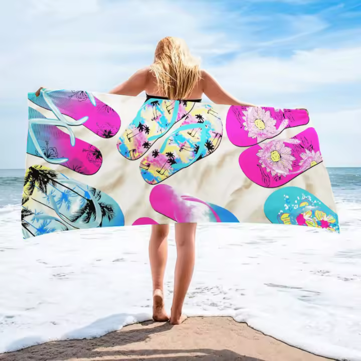Toalla de playa de microfibra con estampado de varios tamaños y absorbente para surf. - 1