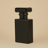 Botella De Perfume Reutilizable De 50ml Cuadrada En Colores Negro Y Blanco Empaque Cosmético Vacío Para Rellenar Con Perfume - details 3