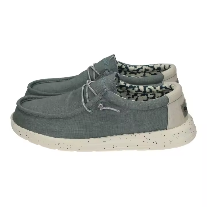 Zapatillas marca REFRESH para hombre en color kaki. Mocasines Refresh Hombre - Zapatillas Casual de Tela con Suela Ligera y Antideslizante - Estilo Náutico - 1