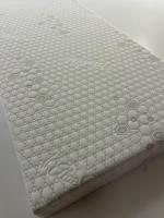 Colchón de Cuna Aloe Vera (120 x 60 x 10cm) - Purpura Home, Transpirable y Antibacterias - Sabanas de Hotel para Bebés - details 2