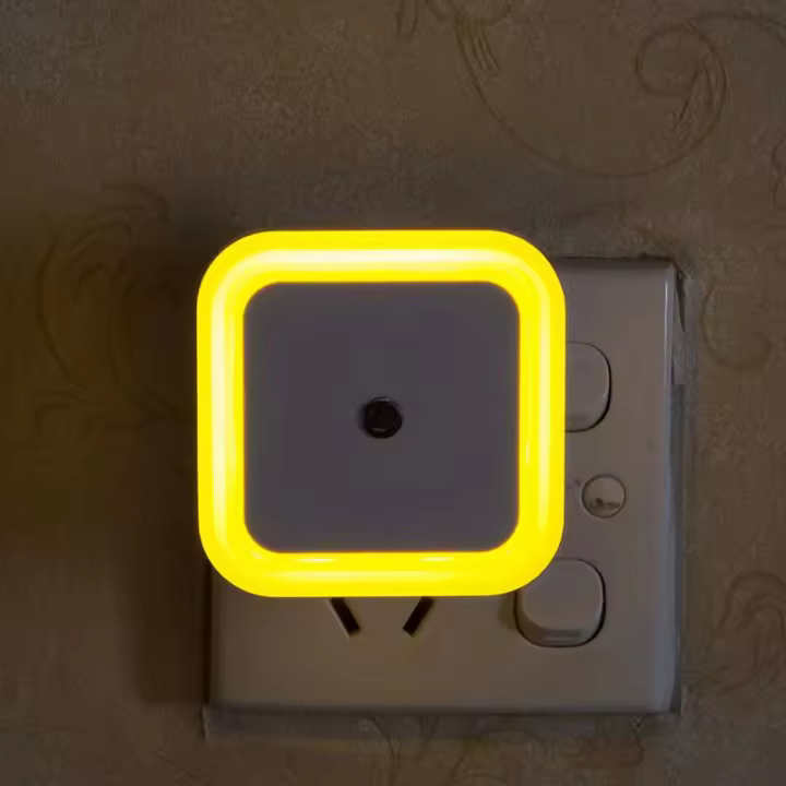 Luz Nocturna LED Sin Cable Con Sensor Mini Cuadrada Para Bebés Y Niños Iluminación Para Dormitorio Sala De Estar Pasillo - 1