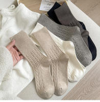 Calcetines De Mujer Estilo Japonés Moda Otoño Calcetines Casuales De Color Sólido Basicos Para Escuela Calcetines De Pies Altos Para Mujer - details 5