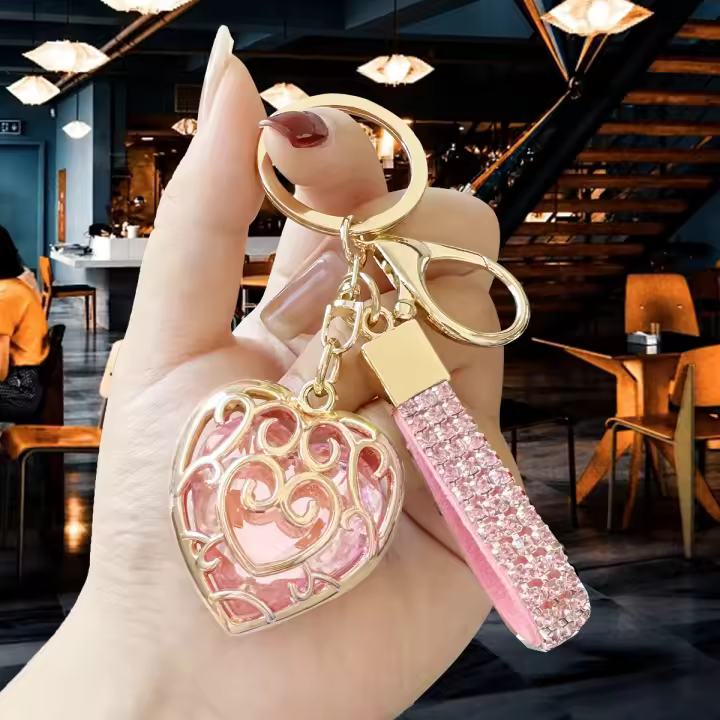 Llaveros De Corazón Rosado/Cerezo Para Hombres Y Mujeres Con Cristales Llavero De Coche De Lujo Para Mujer Diseño Soñado Y Elegante - 1