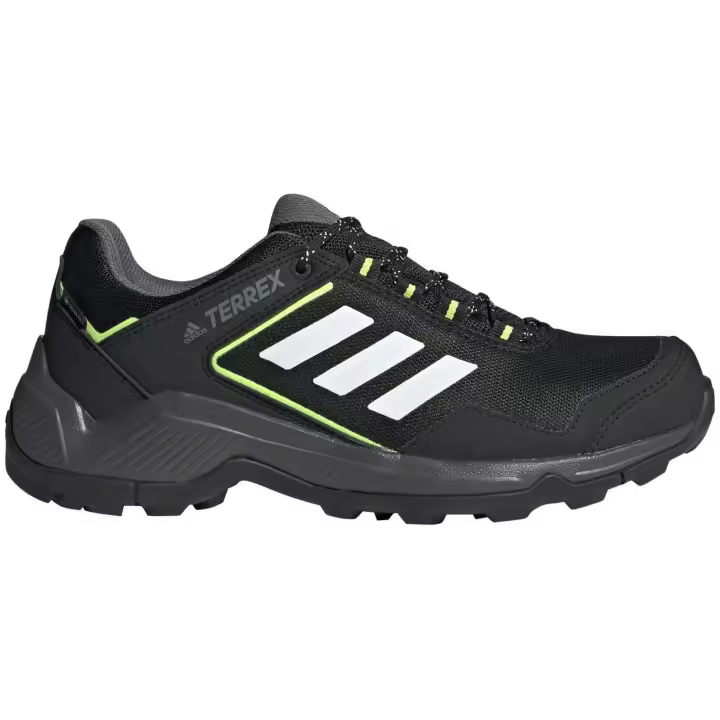 Calzado Outdoor marca Adidas modelo Fx4621 para hombre en color negro - 1