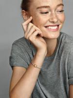 Pandora - Pulsera de Cadena de serpiente con Cierres de corazón Moments - Plata de ley y Baño de Oro de 14 K - details 2