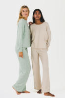 Tramas+ Pijama largo Mujer Angorina . Camiseta de Manga larga y  Pantalón con Cintura Elástica y Bajo Acampanado. Cómodo e Ideal para el Invierno. Disponible en varios diseños y colores. - details 1