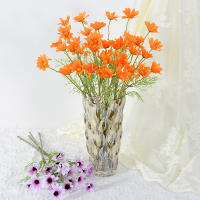 Decoración De Flores Artificiales De Seda Camomila Y Cosmos Para Hogar Fotografía Fiesta Boda Mesa Y Decoración De Habitaciones 5 Cabezas - details 5