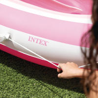 INTEX - Colchoneta hinchable Pink Paradise, 244x119x97 cm, con techo, asas resistentes de sujeción, cuerda de agarre y porta bebidas, diseño rosa, capacidad 1 persona máx. 100 kg, fabricada de vinilo resistente, incluye parche de reparación - details 6