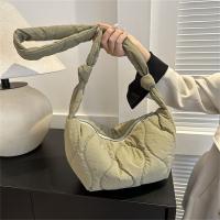 Bolso De Mano Plegable Para Mujer Con Gran Capacidad Y Cierre De Cremallera Estilo Casual Bolsa De Hombro Con Capa De Algodón Acolchado Bolsa Mensajera Moda - details 4