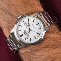reloj automático hombre Orient Conmuter RA-AA0C03S 41.9mm 50m WR correa de acero - details 2
