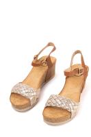 Lyla Wang sandalias doradas cuñas medianas de corcho con plataforma con tiras trenzadas mujer con hebilla - details 1