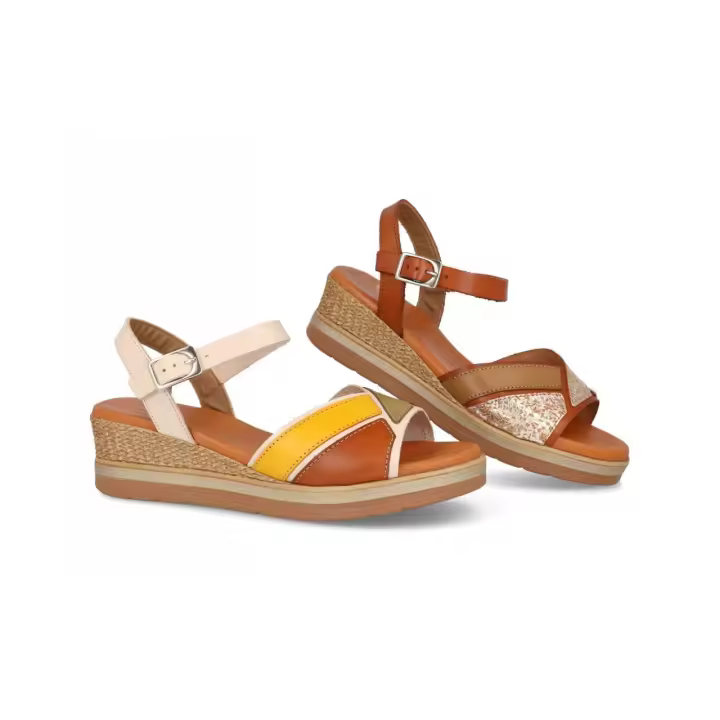 4511 - DIGO DIGO SANDALIAS DE CUÑA   COLORES : CUERO , BEIGE  TALLAS : 35 AL 41  CORTE EXTERIOR : PIEL  FORRO INTERIOR : PIEL / SINTÉTICO  PLANTILLA : PIEL / GEL  ALTURA TACÓN / CUÑA : 4,5 CM.  PISO : SINTÉTICO - 1