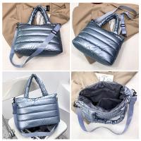 Bolso De Hombro De Nylon Puffer Para Mujer Invierno Bolso De Mano Chic Cuadrado Suave Cierre De Cremallera Estilo Versátil - details 6