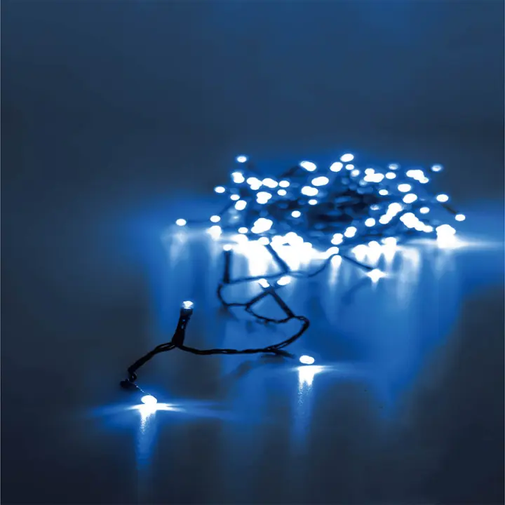 Plushome Guirnalda De Luces Solar Para Exteriores,Luces Solares Impermeables Para Jardín, Patio, Valla, Árbol De Navidad, Fiesta De Boda.Led Solar ,300Led [Clase De Eficiencia Energética A+++] - 1