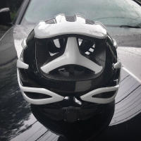 Casco De Bicicleta Ultraligero Para Hombres Y Mujeres Respirable Y Seguro Para Montar En Ruta Y Montaña Color Rojo - details 2